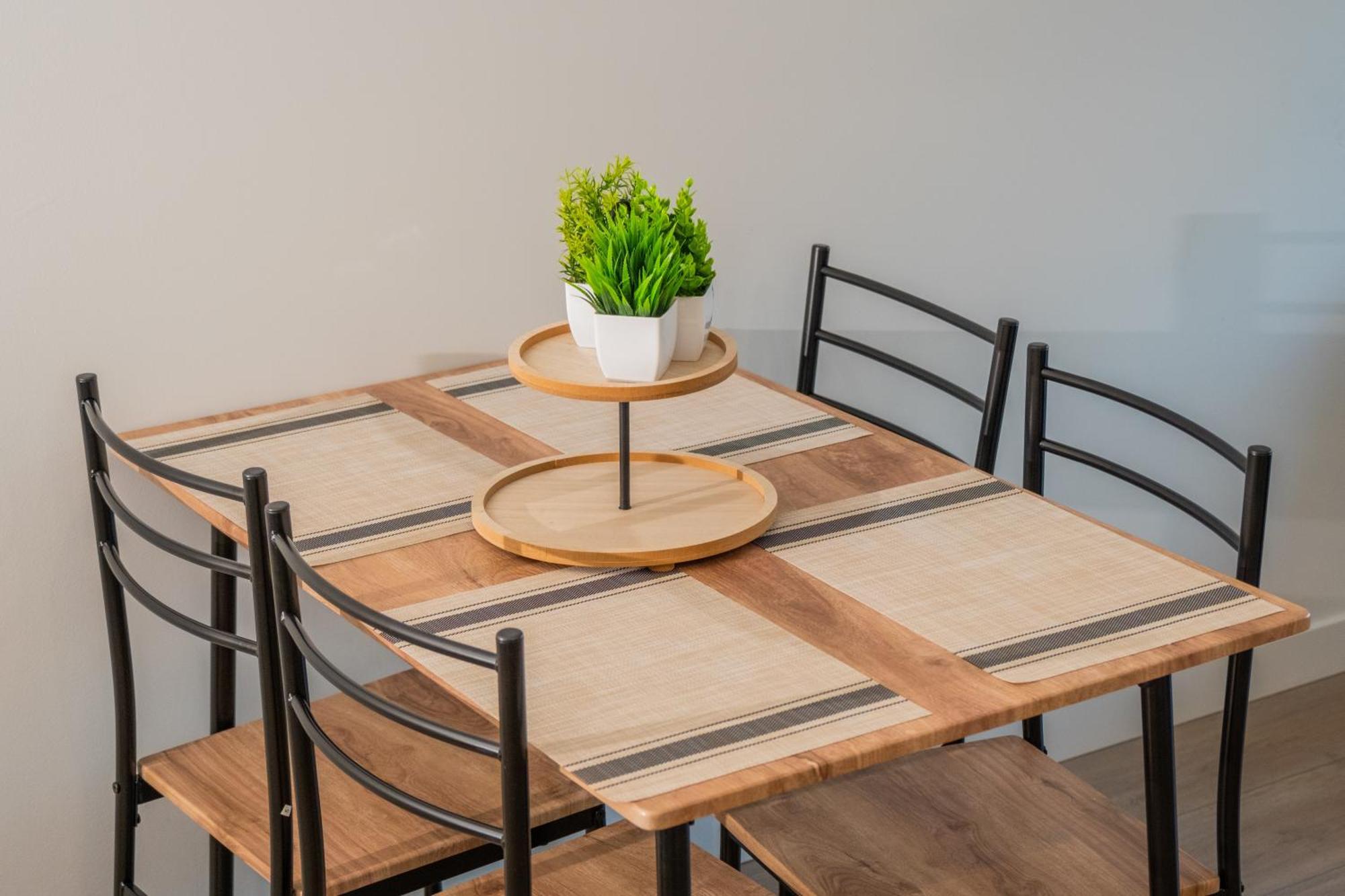 Downtown Center Silverstone Tower I And II Long-Term Booking Only Your Second Home In Vancouver Eksteriør billede