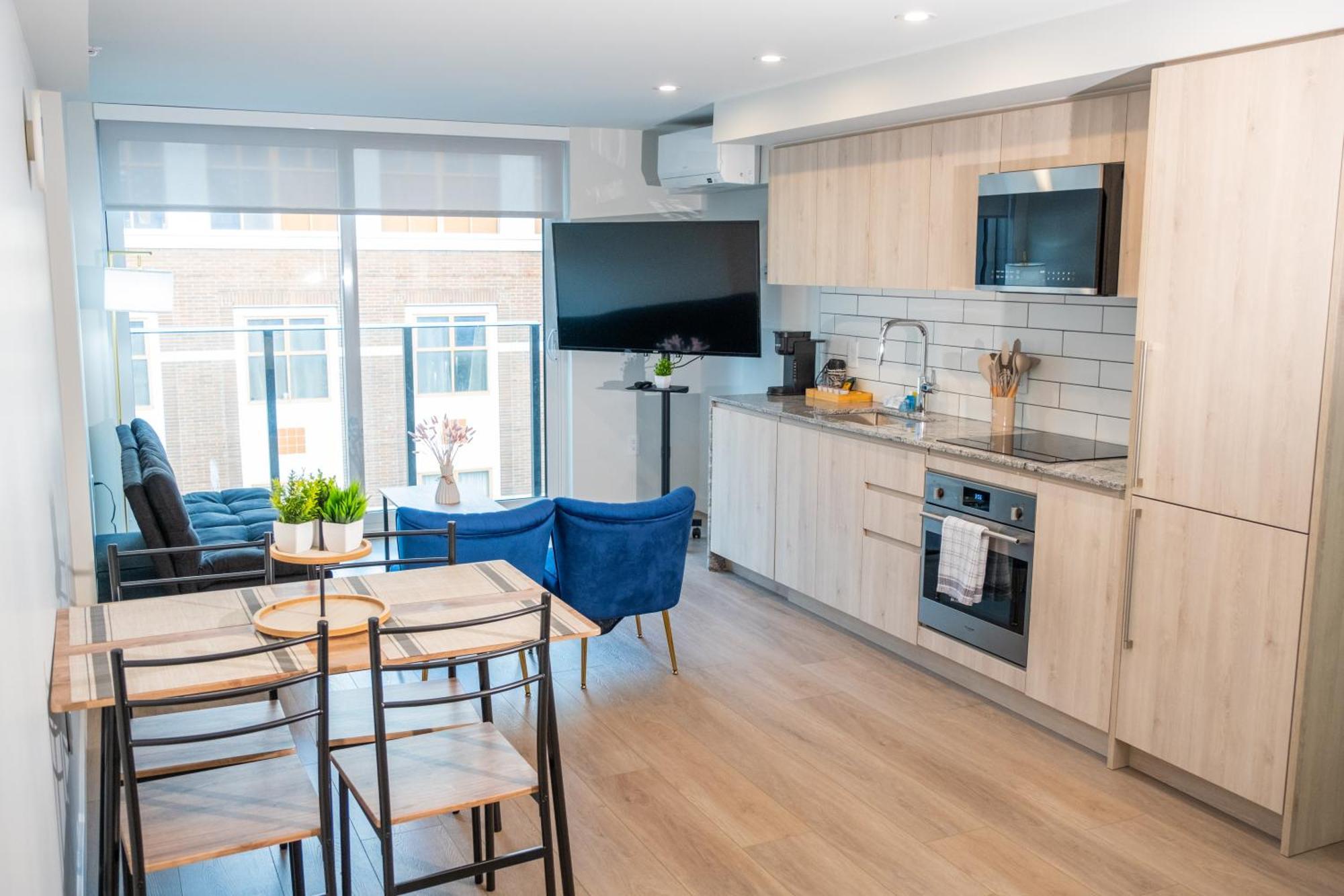 Downtown Center Silverstone Tower I And II Long-Term Booking Only Your Second Home In Vancouver Eksteriør billede