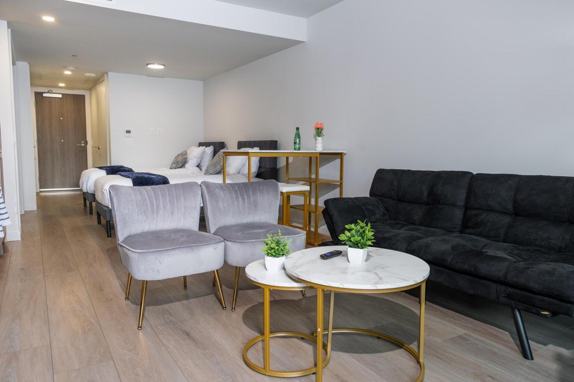Downtown Center Silverstone Tower I And II Long-Term Booking Only Your Second Home In Vancouver Eksteriør billede
