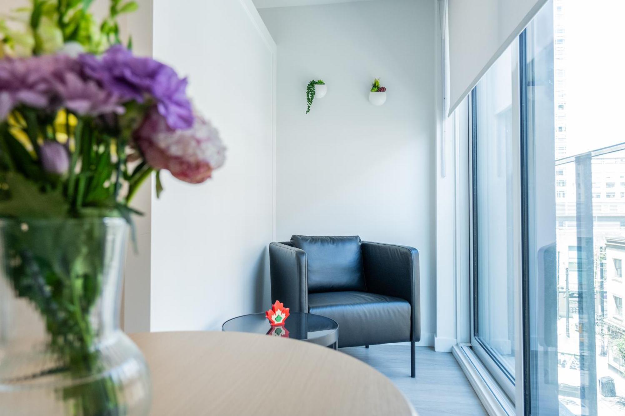 Downtown Center Silverstone Tower I And II Long-Term Booking Only Your Second Home In Vancouver Eksteriør billede