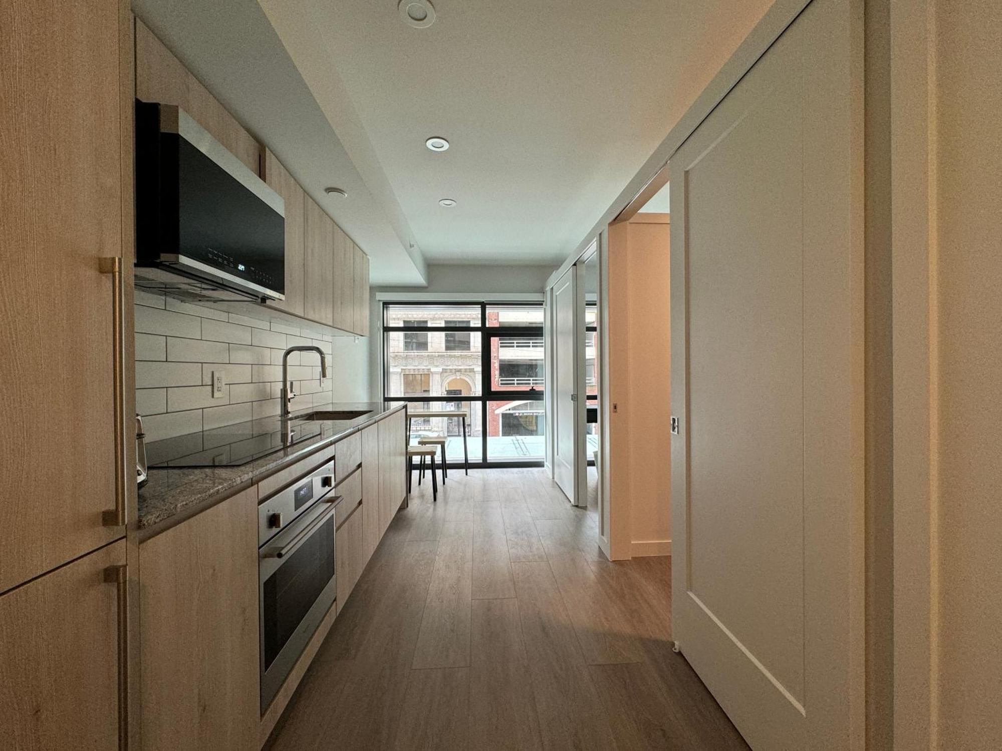 Downtown Center Silverstone Tower I And II Long-Term Booking Only Your Second Home In Vancouver Eksteriør billede