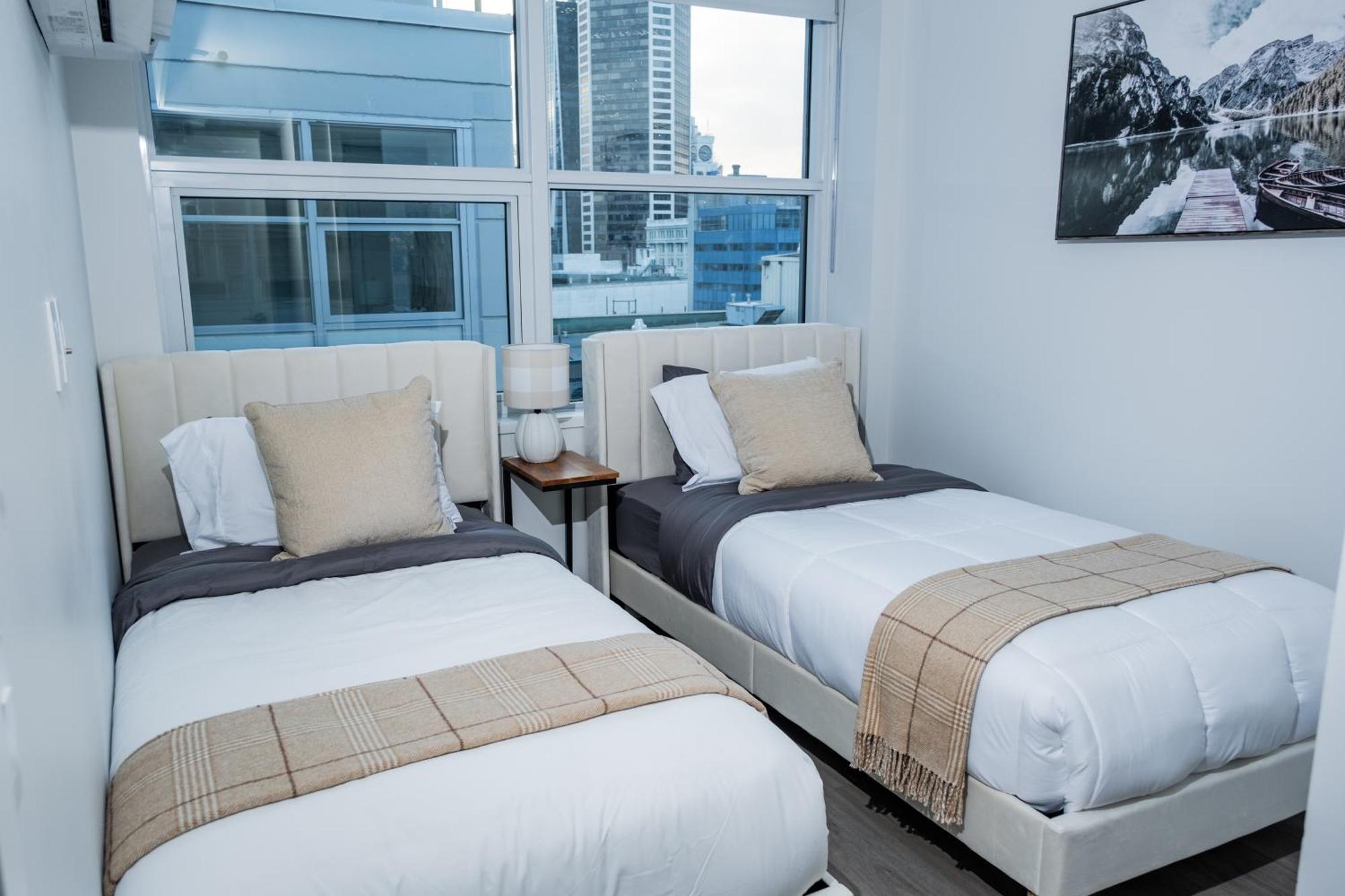 Downtown Center Silverstone Tower I And II Long-Term Booking Only Your Second Home In Vancouver Eksteriør billede